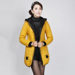 黃三群 融合傳統(tǒng)與創(chuàng)新的服裝服飾設(shè)計(jì)大師